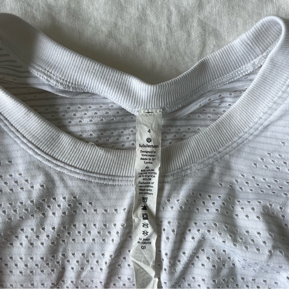 Lululemon long sleeve shirt - Picture 2 of 3